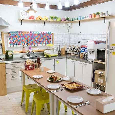 Mandoo Guesthouse